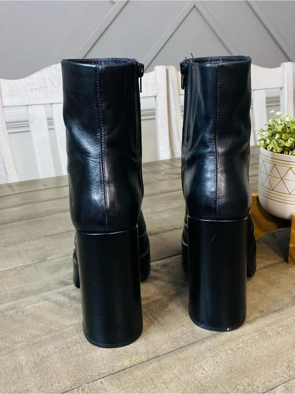 Steve Madden Cobra Black Leather Double Platform Heeled Boots Women's Size 8